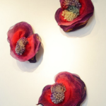 crawls(red)
crawls(red)/2015/Silk organdy, Wire/70×50×50cm/3 piecies